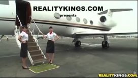 Wwe Filme Xxx Cu Sex Intr-Un Avion Privat Si Stewardese
