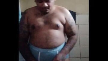 Sesiunea de smucitură păroasă a lui Vaibhav se încheie cu un albastru plin de spermă